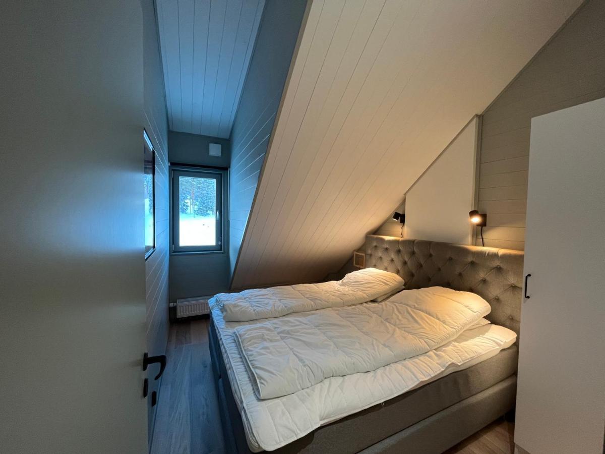 Kavan Townhouse Funaesdalen Екстериор снимка