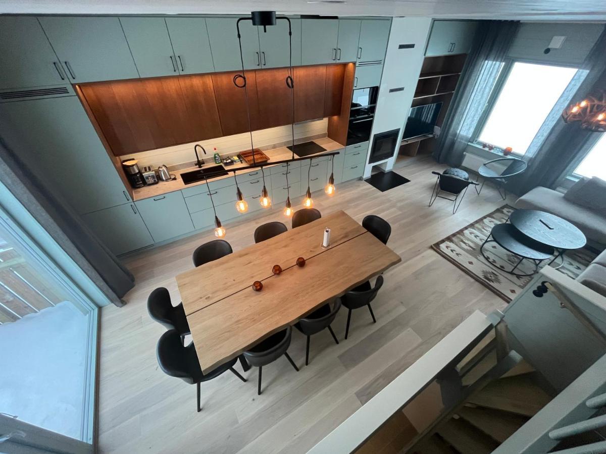 Kavan Townhouse Funaesdalen Екстериор снимка