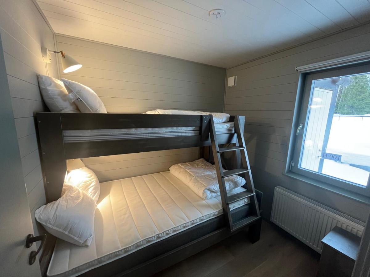 Kavan Townhouse Funaesdalen Екстериор снимка