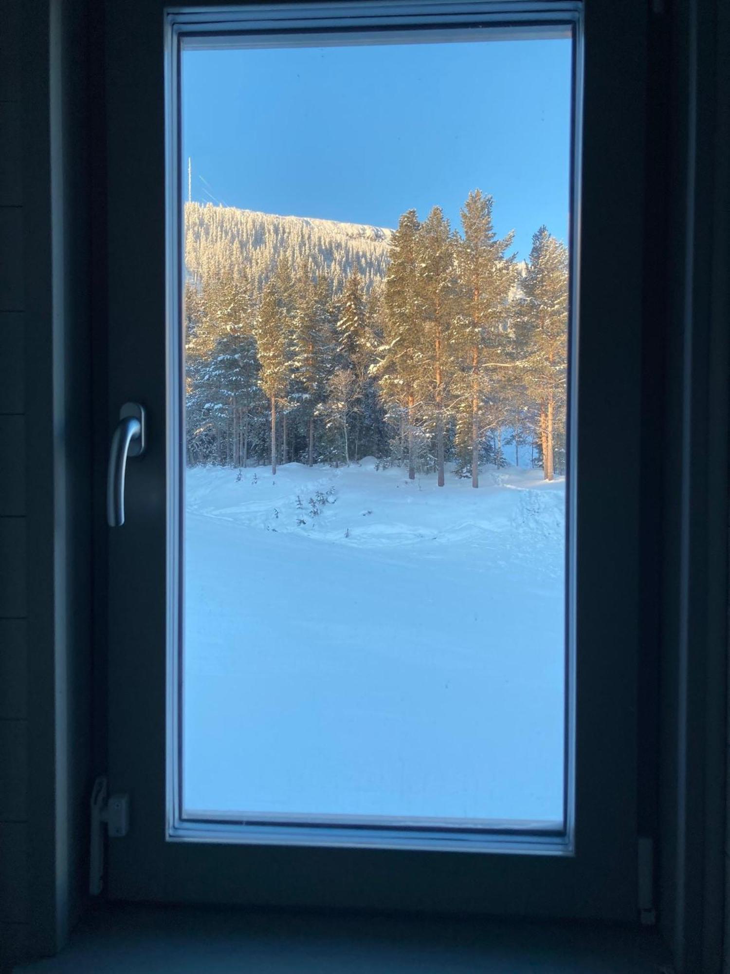 Kavan Townhouse Funaesdalen Екстериор снимка